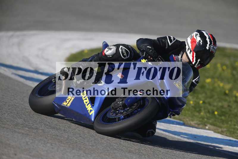 /Archiv-2024/01 26.-28.01.2024 Moto Center Thun Jerez/Gruppe gruen-green/31